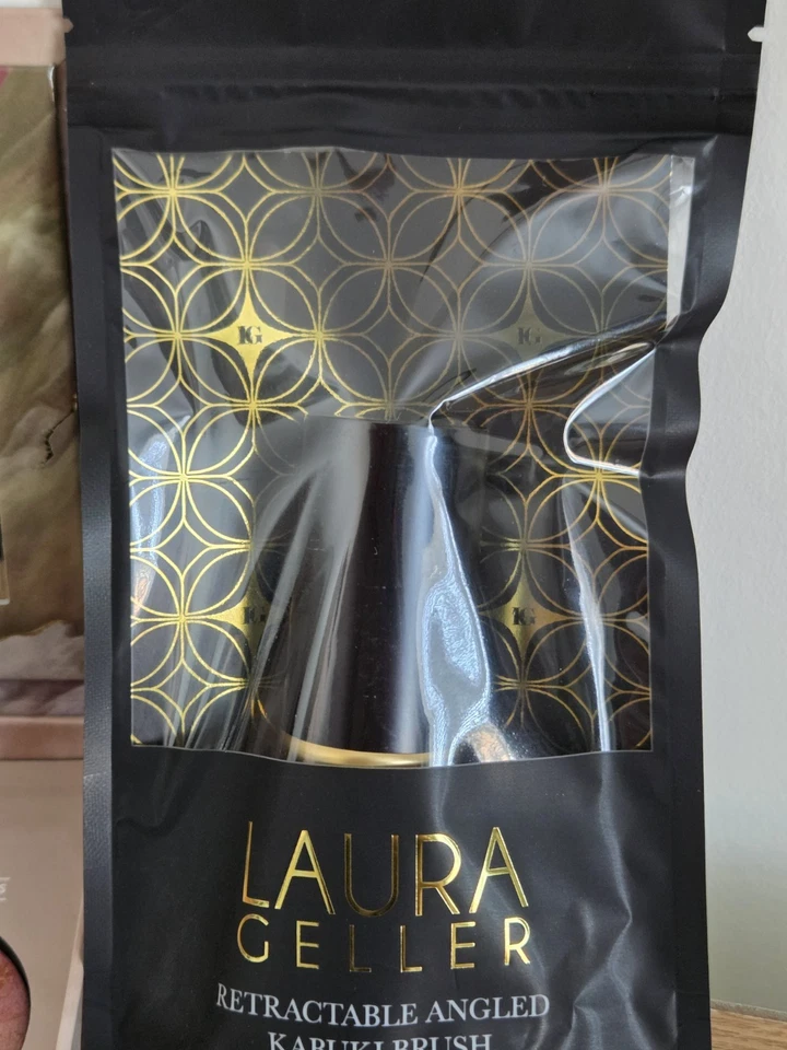 Laura Geller The Best of the Best Baked Palette + Kabuki Brush 100% Genuine New - Image 4 of 4