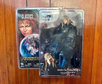 NECA Reel Toys Cult Classics Labyrinth Jareth Goblin King David Bowie Figure