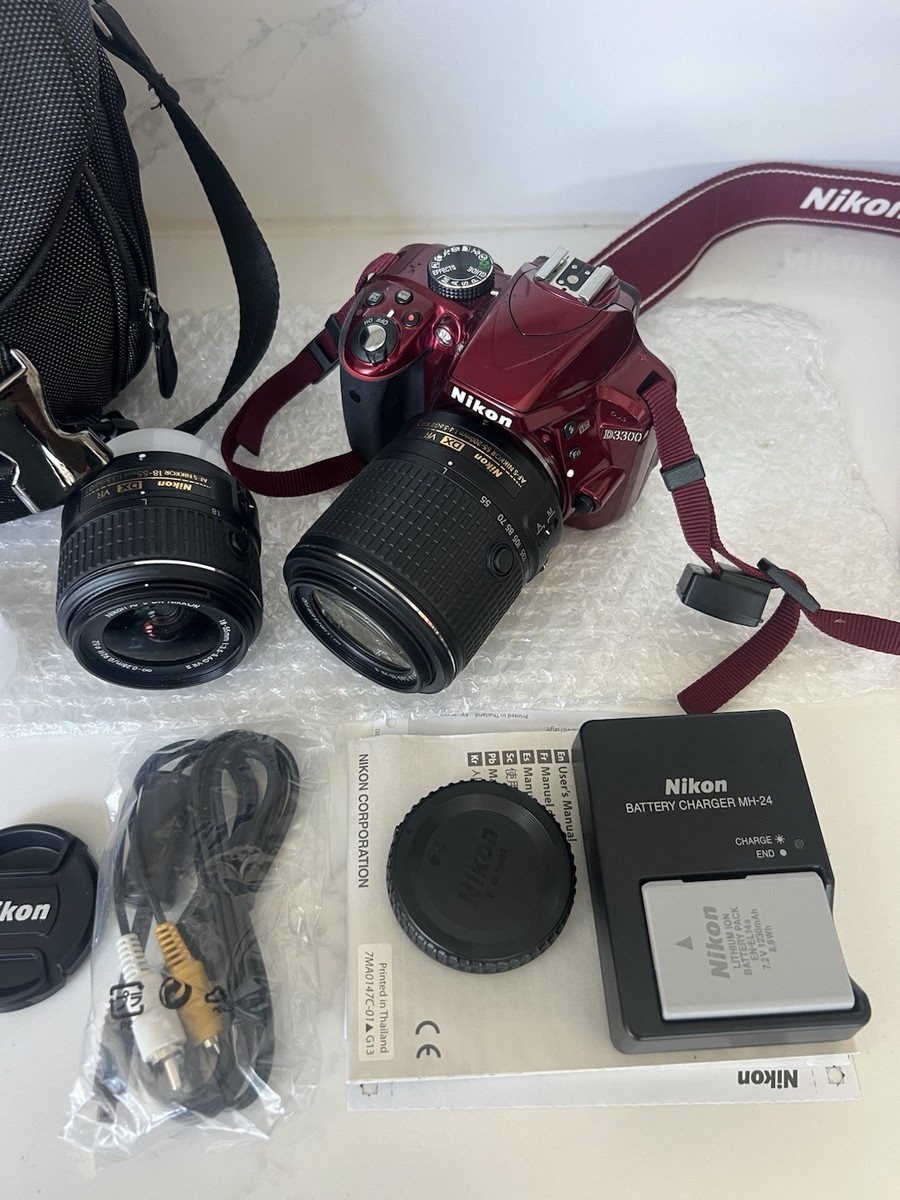 デジタル一眼 Nikon D3300 24.2 MP CMOS Digital SLR with AF-S DX NIKKOR 18-55mm f/3.5-5.6G VR II Zoom Lens (Red) Amazon.com : Nikon D3300 24.2 MP CMOS Digital SLR with AF-S
