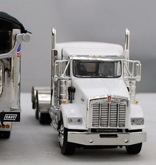 1/64 Kenworth T800 Con Rimorchi Chrome East Genesis II