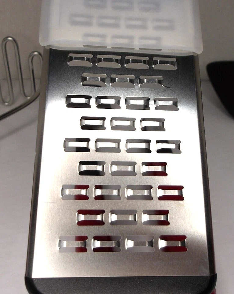 KitchenAid 6-Piece Set, Masher/Grater/Peeler/ 2 Turners/Scraper - Empire Red - Image 3 of 4