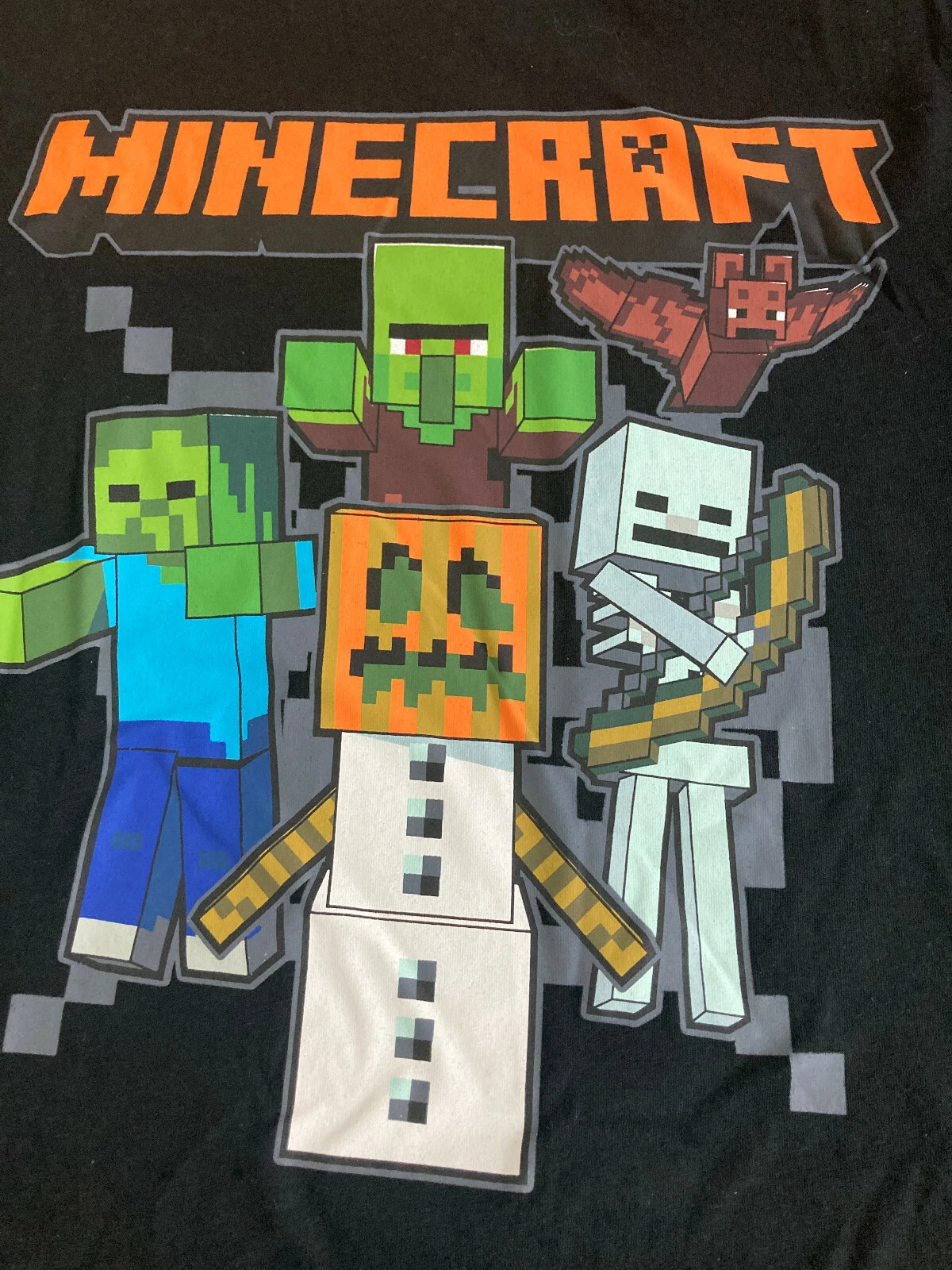 Minecraft  Tee Shirt  Boys XL Mojang Studios New With Tags