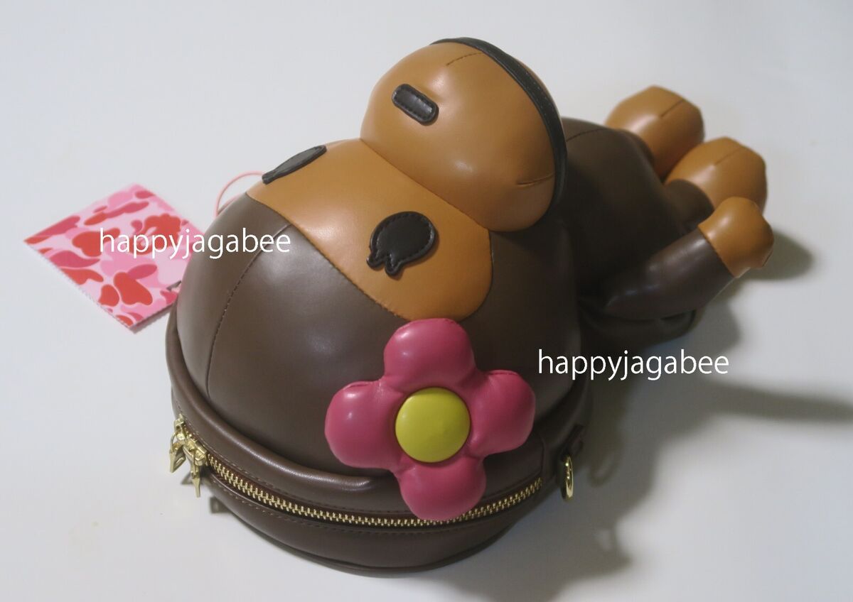 A BATHING APE Ladies' BABY LISA PLUSH DOLL SHOULDER BAG A BATHING APE Ladies' BABY LISA PLUSH DOLL SHOULDER BAG