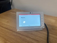 Crestron TSW-560-W-S Touchscreen, with TSW-560-TTK-W-S Stand