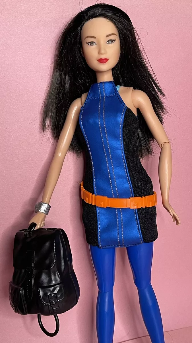 超特価】 バービー Barbie Spy Squad Renee Secret Agent Doll DHF08