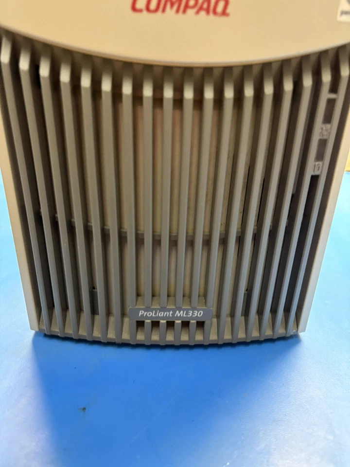 Vintage Compaq ProLiant ML330 Server w/ Pentium III @866MHz , 384MB RAM - Image 3 of 4