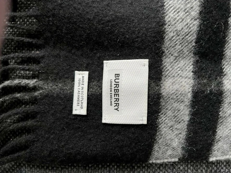 burberry kaschmir schal Original neuwertig 
