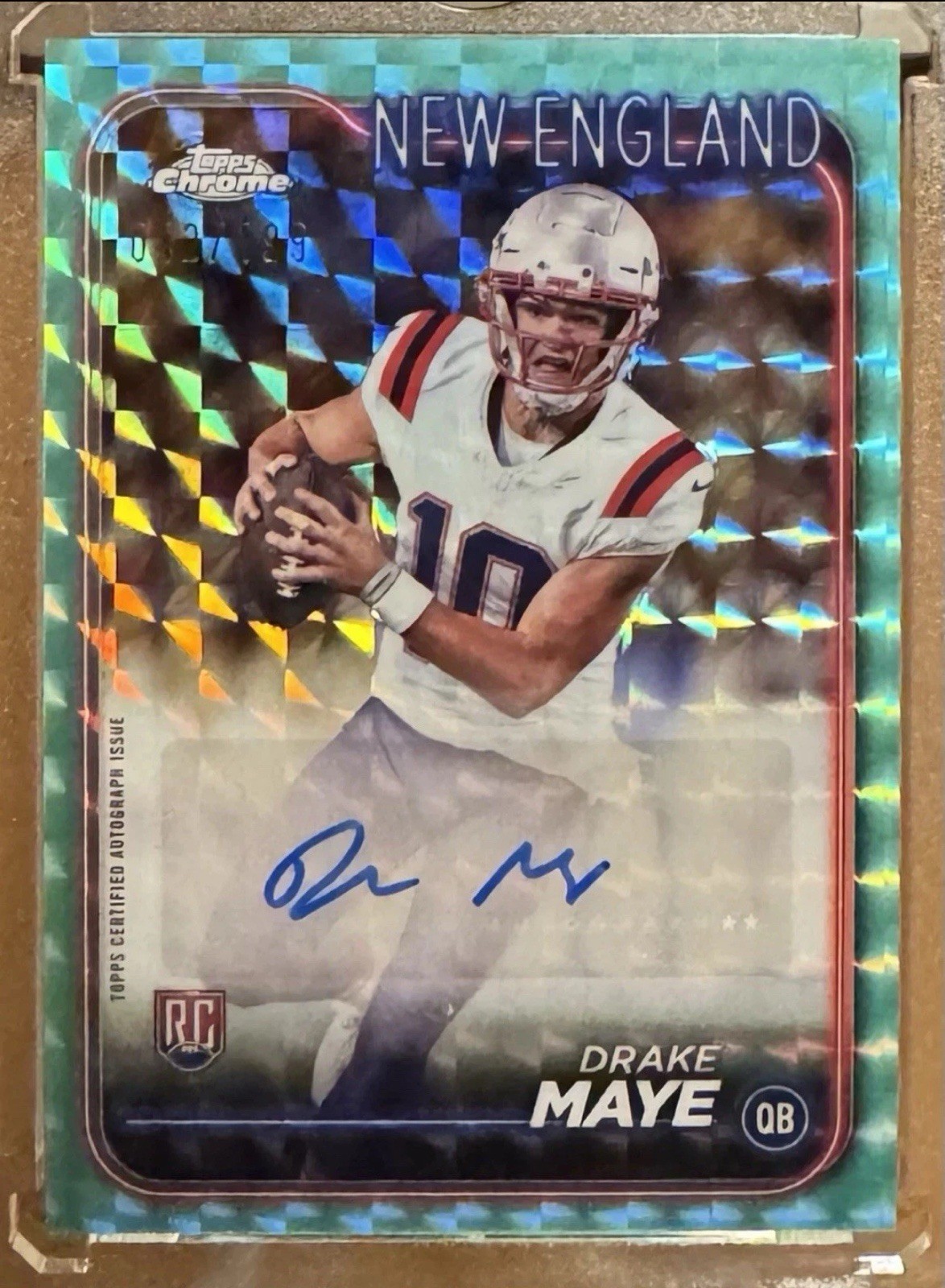 DRAKE MAYE AUTO /199 2024 TOPPS CHROME AQUA GEOMETRIC REFRACTOR ROOKIE PATRIOTS