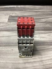 Allen-Bradley GuardMaster Safety Relay 24V 700-CF310E A / 100S-F B 124N123
