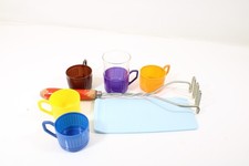 Alter Küchenhelfer Kartoffelstampfer DDR und Küchenbrettchen, Teeglas
