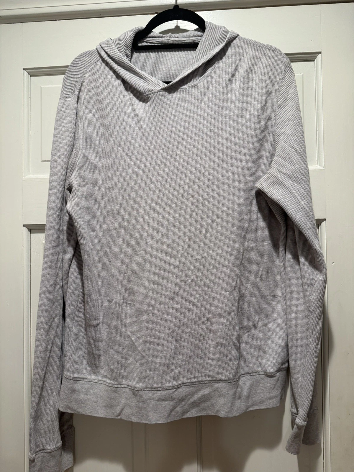 Vuori Men’s Waffle Weave Pullover Hooded Long Sleeve Gray Top size M VGUC