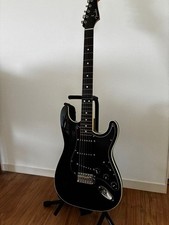 Fixation guitare électrique Fender Japan Aerodyne Stratocaster noire bon état