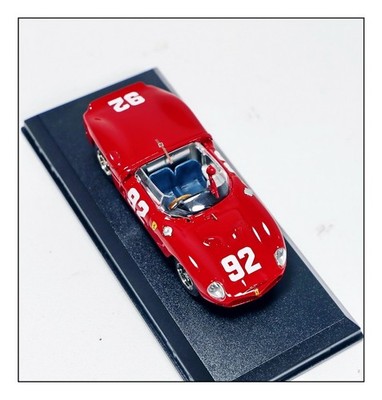 Ferrari Dino 246 SP #92 1:43 Art Model