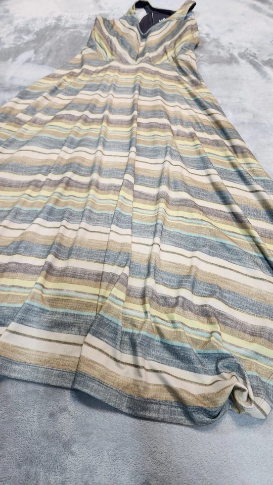 Vestido para mujer Prana a rayas medianas sajón espalda de corredor Foto 2 de 4