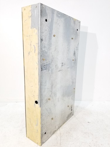 CH/Cutler Hammer PRL1 Panel With 40 Amp Main & Breakers 208Y/120 Volt 3 Phase - Picture 7 of 10