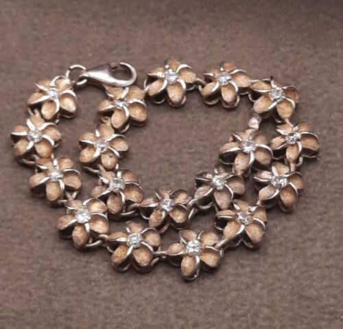 Sterling Silver Daisy Bracelet 7" - Picture 4 of 4