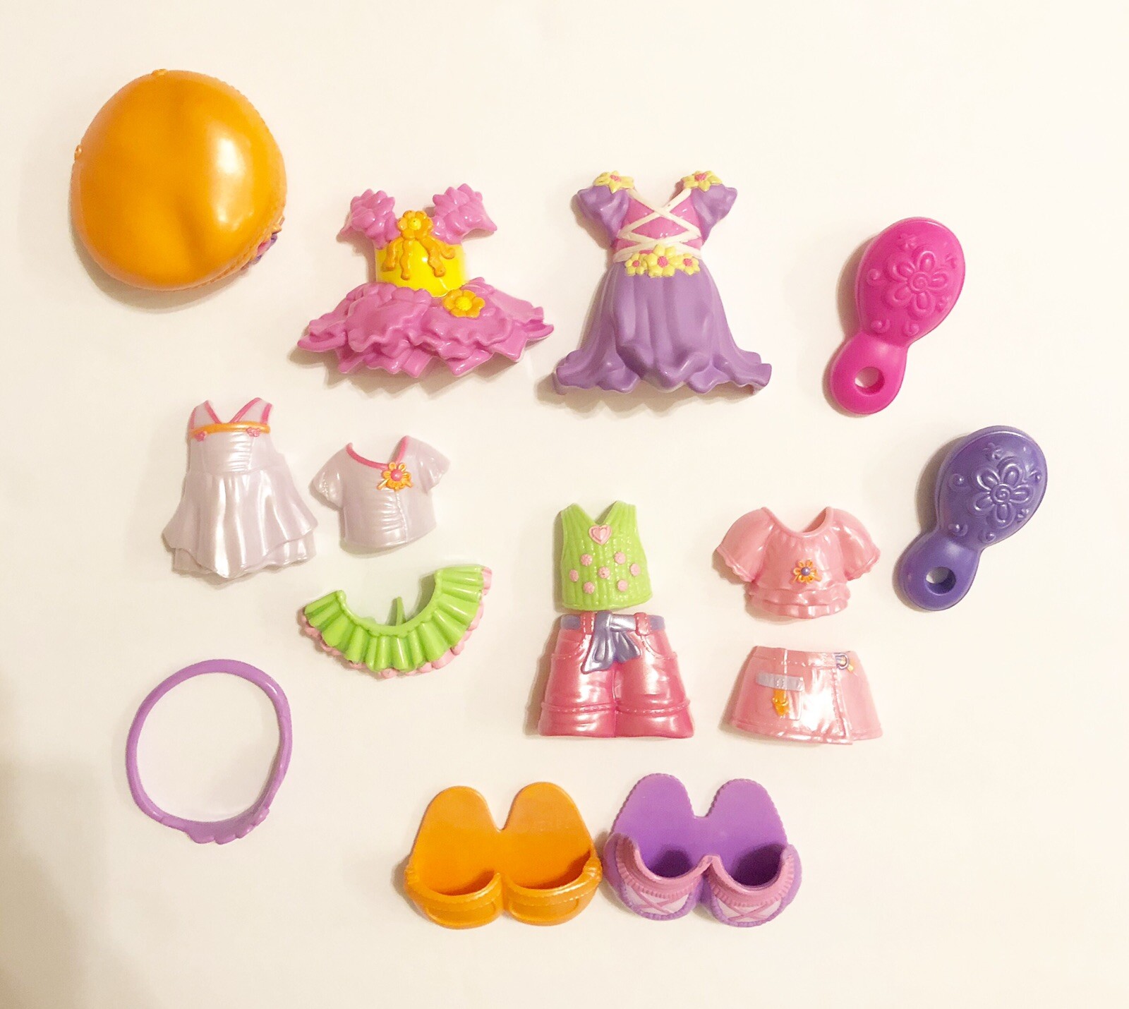 Doll Accessories Snap N Style Fashion Wardrobe Fisher Price J9522