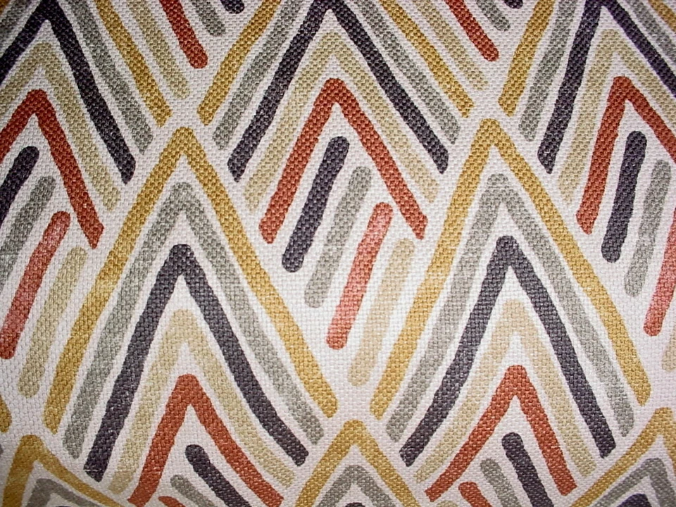 2-1/8Y Threads ED75041 Vista Linen Navy Printed Chevron Linen Upholstery Fabric - Image 4 of 4