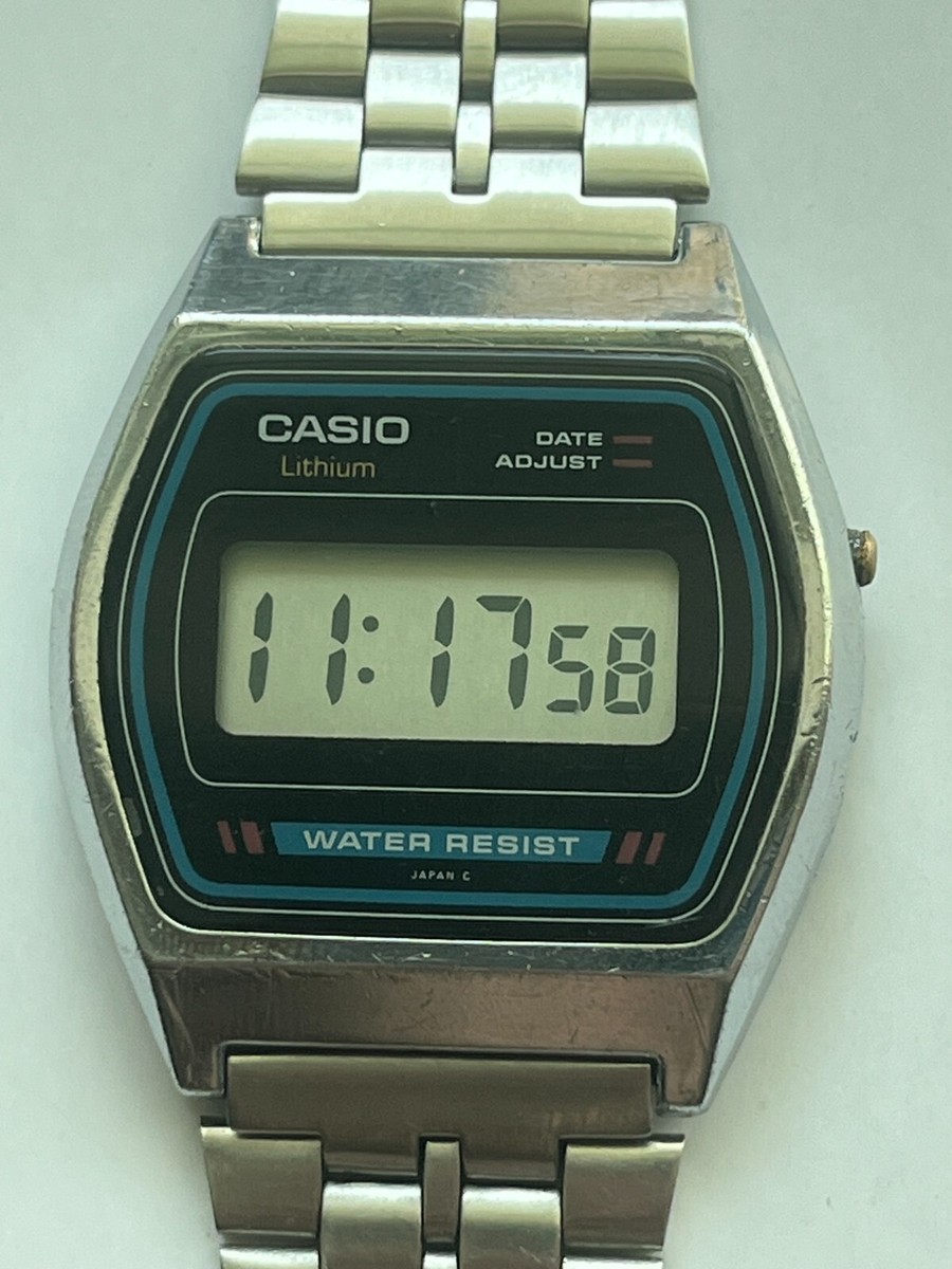 Vintage Digital Casio Lithium 350-B613W Japan Made Men's Watch for