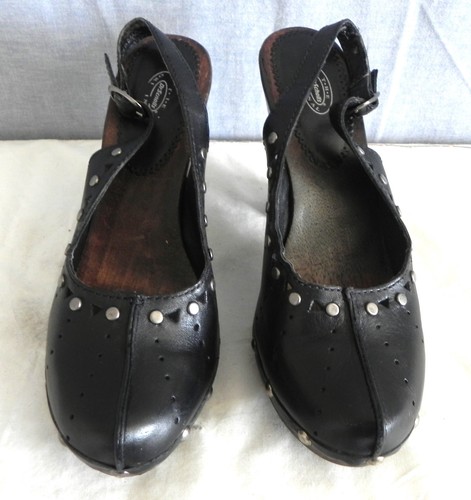 Dr. Scholl's Heels 4.25" Wooden Heels Leather Upper/Stud Sling Back Size 7M - Picture 3 of 8