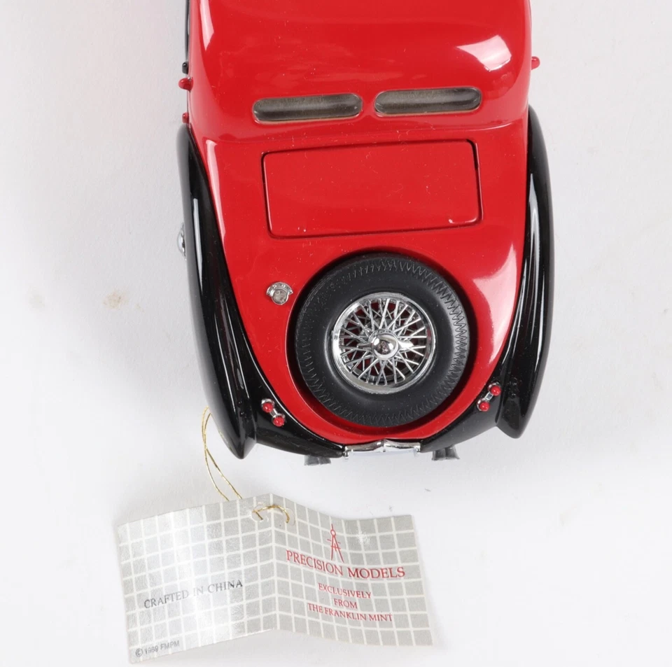 Franklin/Danbury mint 1:24 1936 Bugatti type 57 SC classic American Model 118 - Image 4 of 4