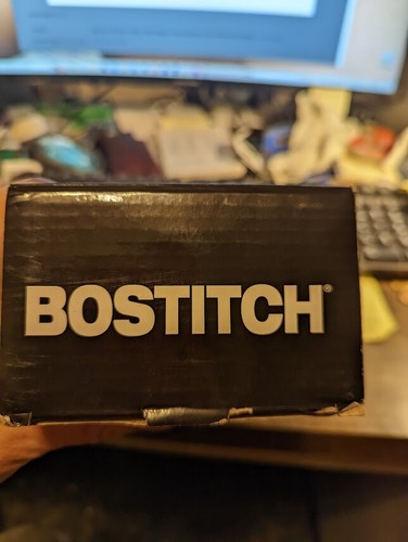 BOSTITCH EASY SQUEEZE 50% EASIER, A01487 40 SHEEET CAPACITY TWO HOLE PUNCH, NEW - Picture 5 of 7