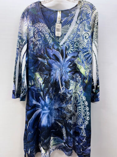 Decorated Originals Women's Size XL Long Tunic Top 3/4 Sleeve V-Neck Blue Floral