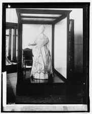 8" x 10" 1924 photo Dolly Madison [inaugural dress from First Ladies Collect
