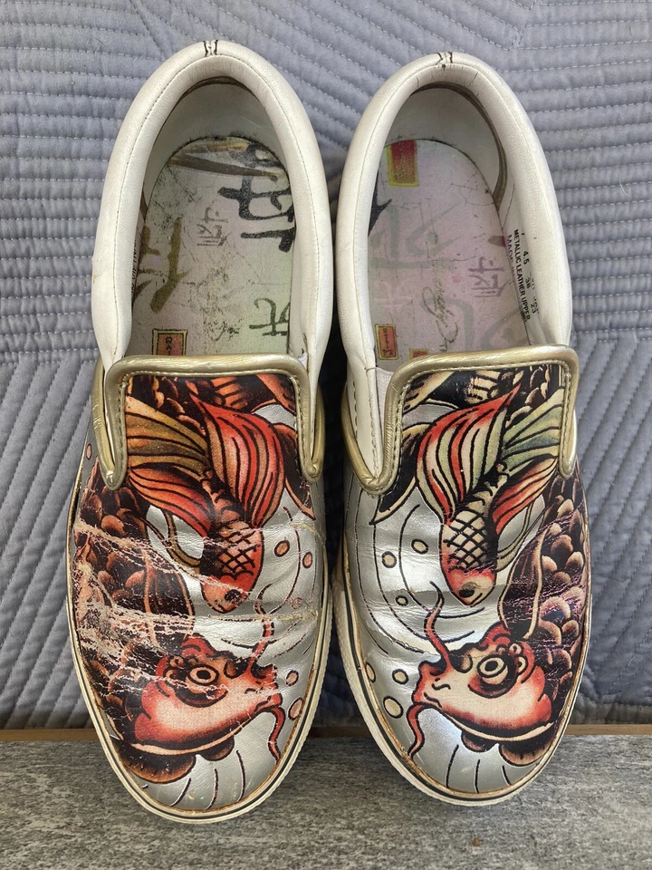 Mocasines Koi metálicos Ed Hardy vintage sin cordones para mujer 7 Foto 3 de 4
