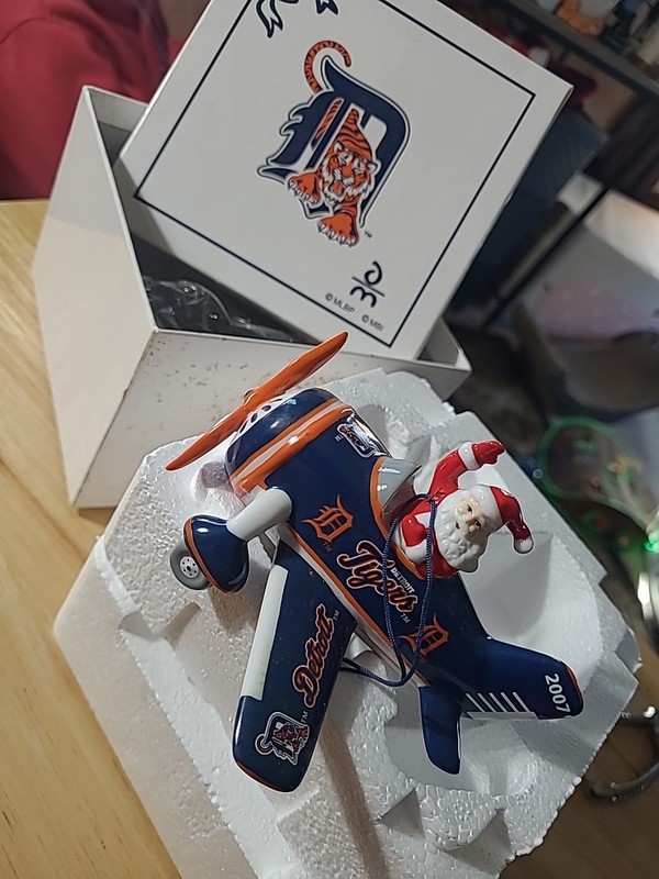 2007 Detroit Tigers Victory Plane Christmas Ornament MLB in Orig. Box