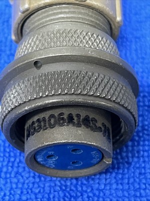 AMPHENOL ~ MS3106A14S-7S ~ CIRCULAR CONNECTOR PLUG SIZE 14S, 3 POSITION