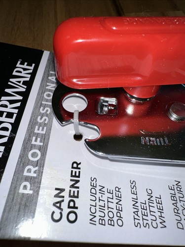 Farberware Professional Manual Can Opener with Built in Bottle Opener RED - Picture 4 of 6