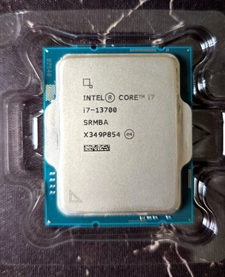 Intel Core i7-13700 Processor SRMBA - 2.10GHz, 16 Cores, LGA 1700