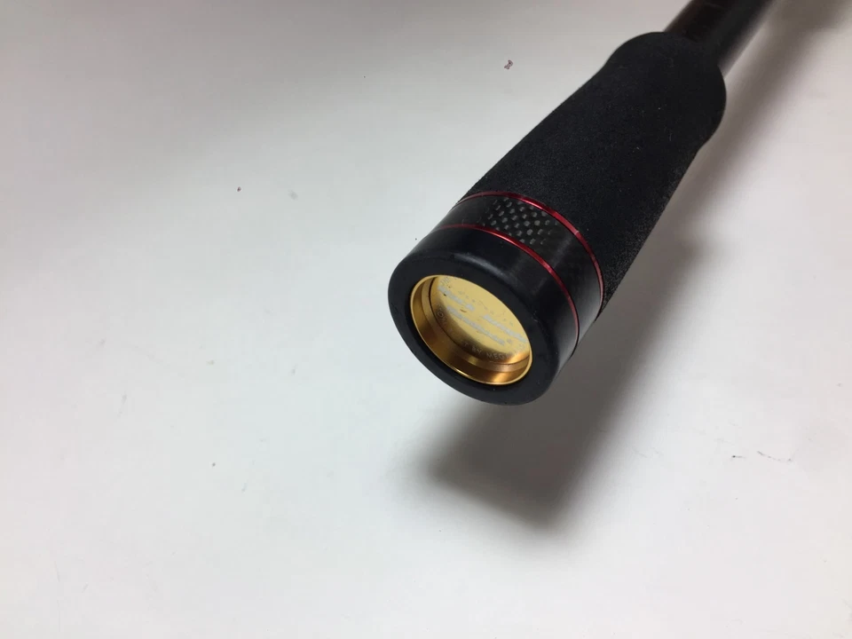 S9020) Megabass Destroyer Black Jungle F10-76XBJ "Super Red Demon" Foto 2 de 4