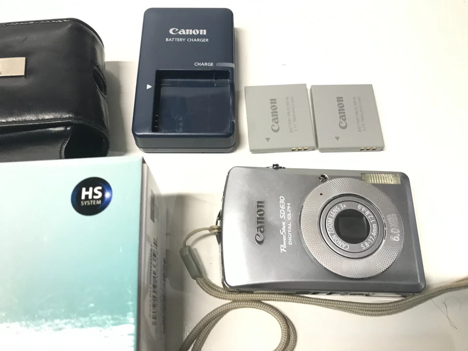 2 Canon PowerShot ELPH 300 HS 12.1MP Silver Cameras All Accessories Work Great! - Image 3 of 4