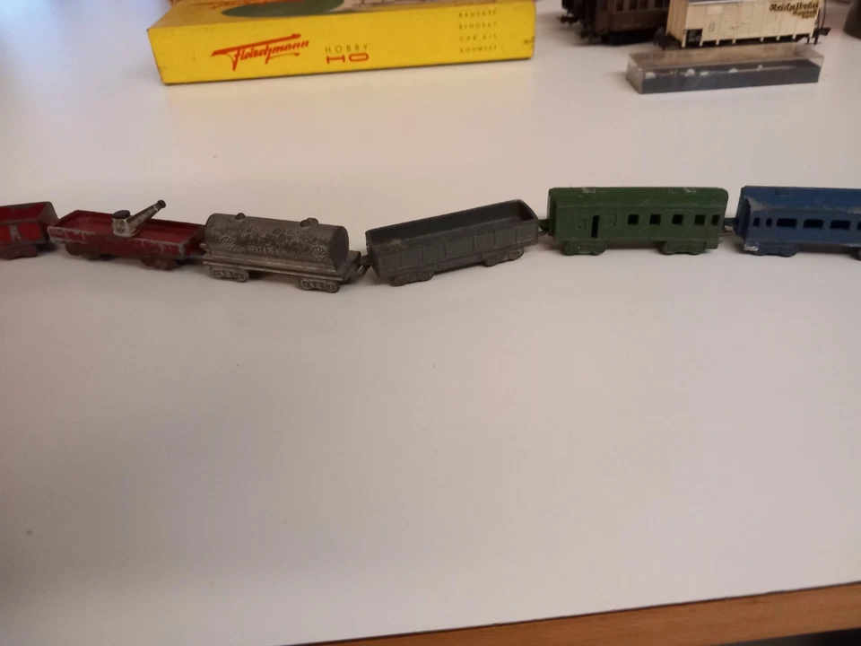 Trenino giocattolo marca Mercury Colibrì - Immagine 2 di 4