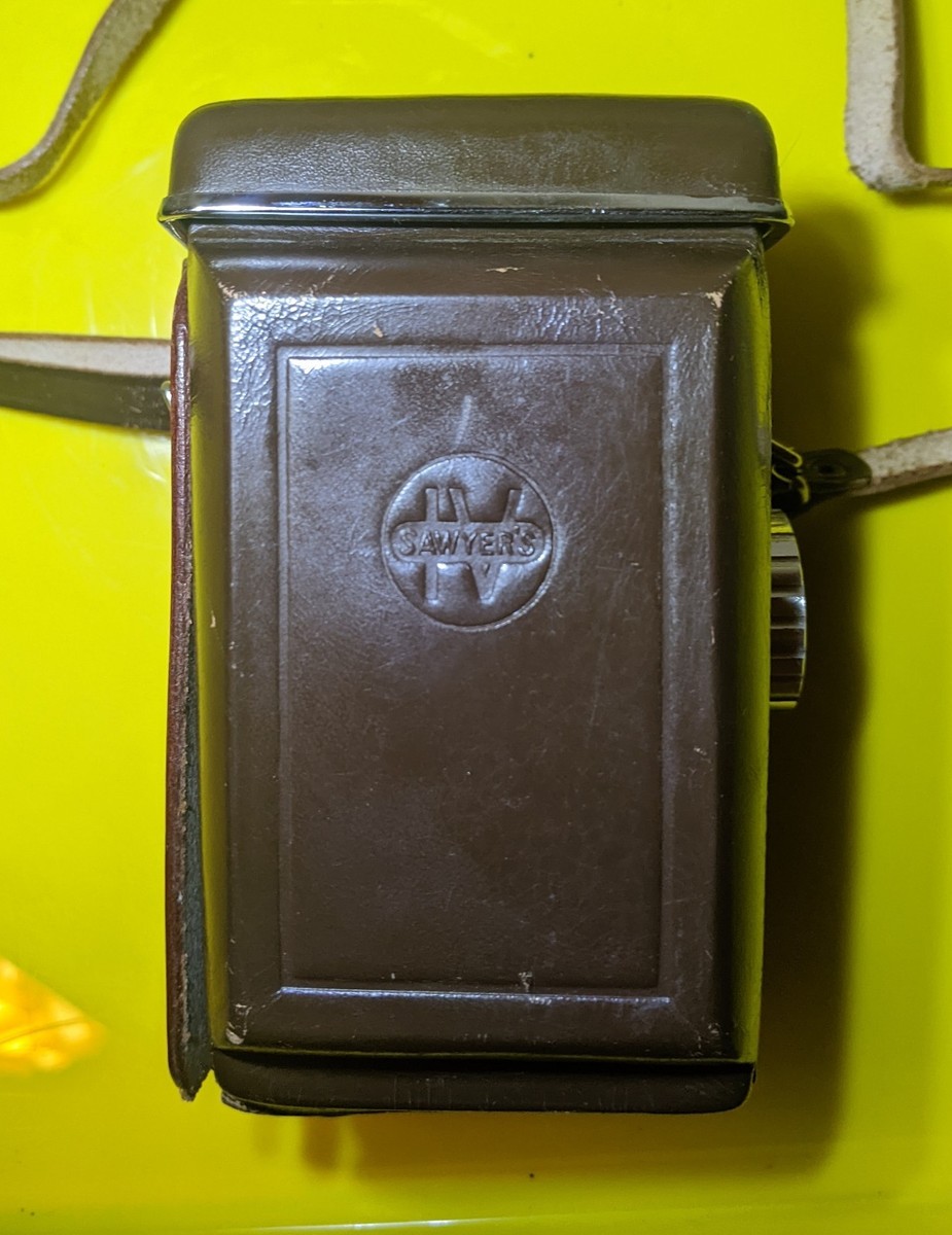 Vintage Sawyers Mark IV 127 4x4cm Camera w/ Topcor 6cm f/2.8 TLR