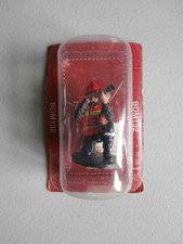 FIGURINE PLOMB Sapeur Pompier Expert Photographe FRANCE 2010