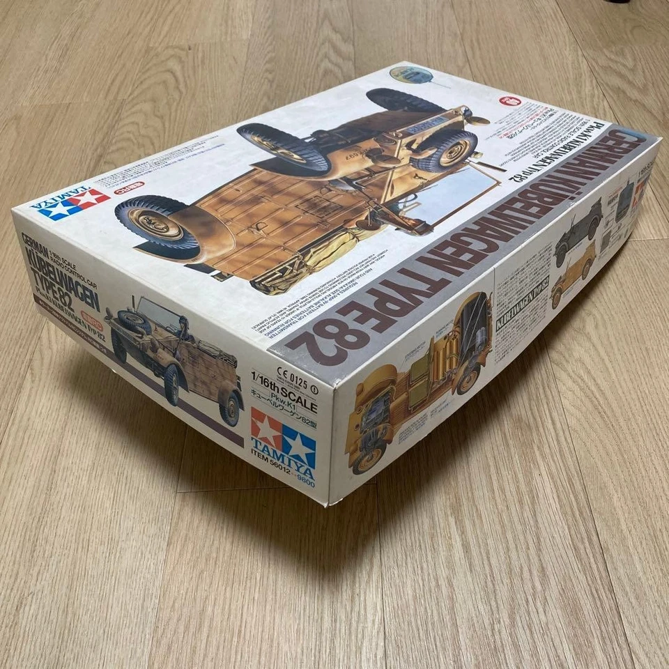 Tamiya German Kubelwagen Type 82 scala 1/16 RC Car Kit modello militare - Immagine 3 di 4