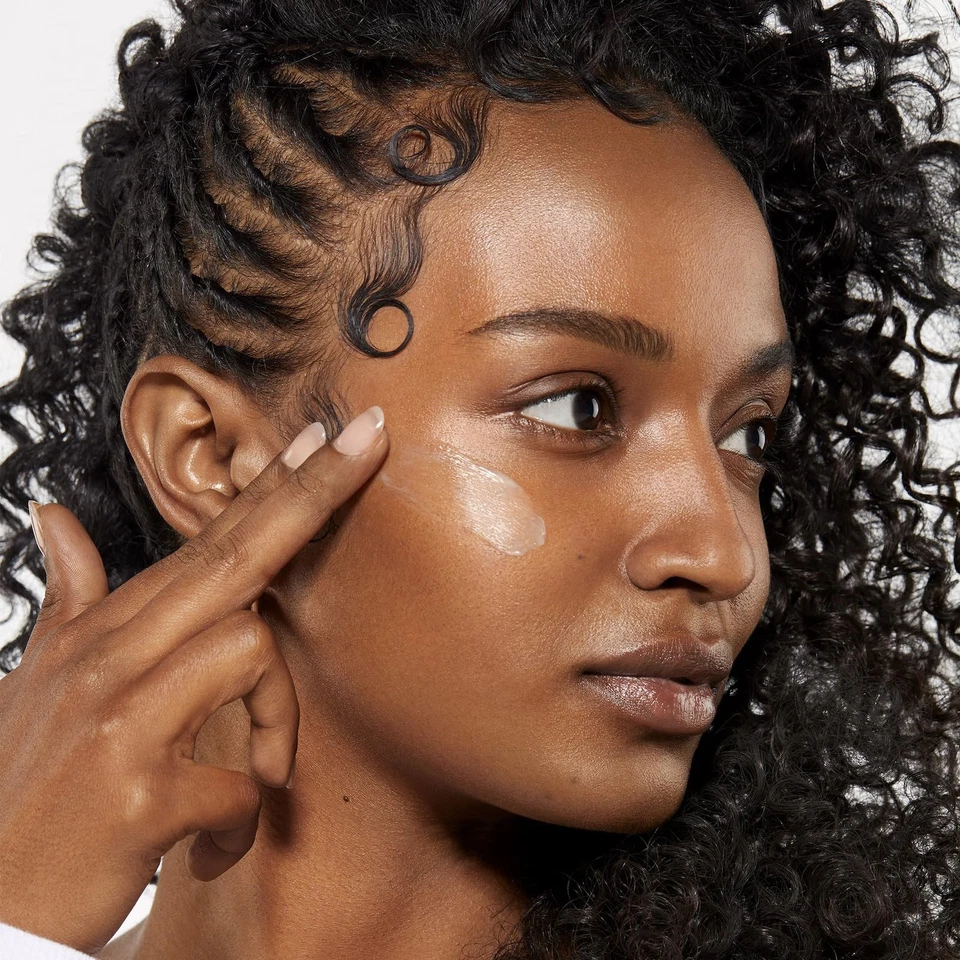 Finish Control Mattifying Primer 1 oz | Pore-Minimizing Oil Control - Image 4 of 4