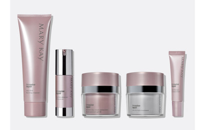 Mary Kay Timewise Repair Volu-Firm Box Set