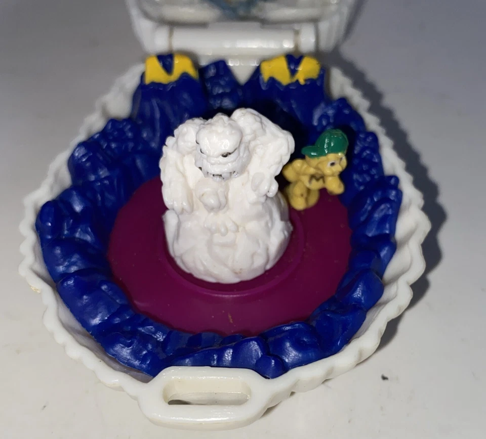 Juguetes de colección McDonald's Mighty Max Bluebird 1993 - Yeti Head (usado) Foto 4 de 4