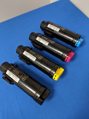 Set Toner CMYK Originale Dell Per H625/H825/S2825 – Confezione Aperta, Resa 1.2k