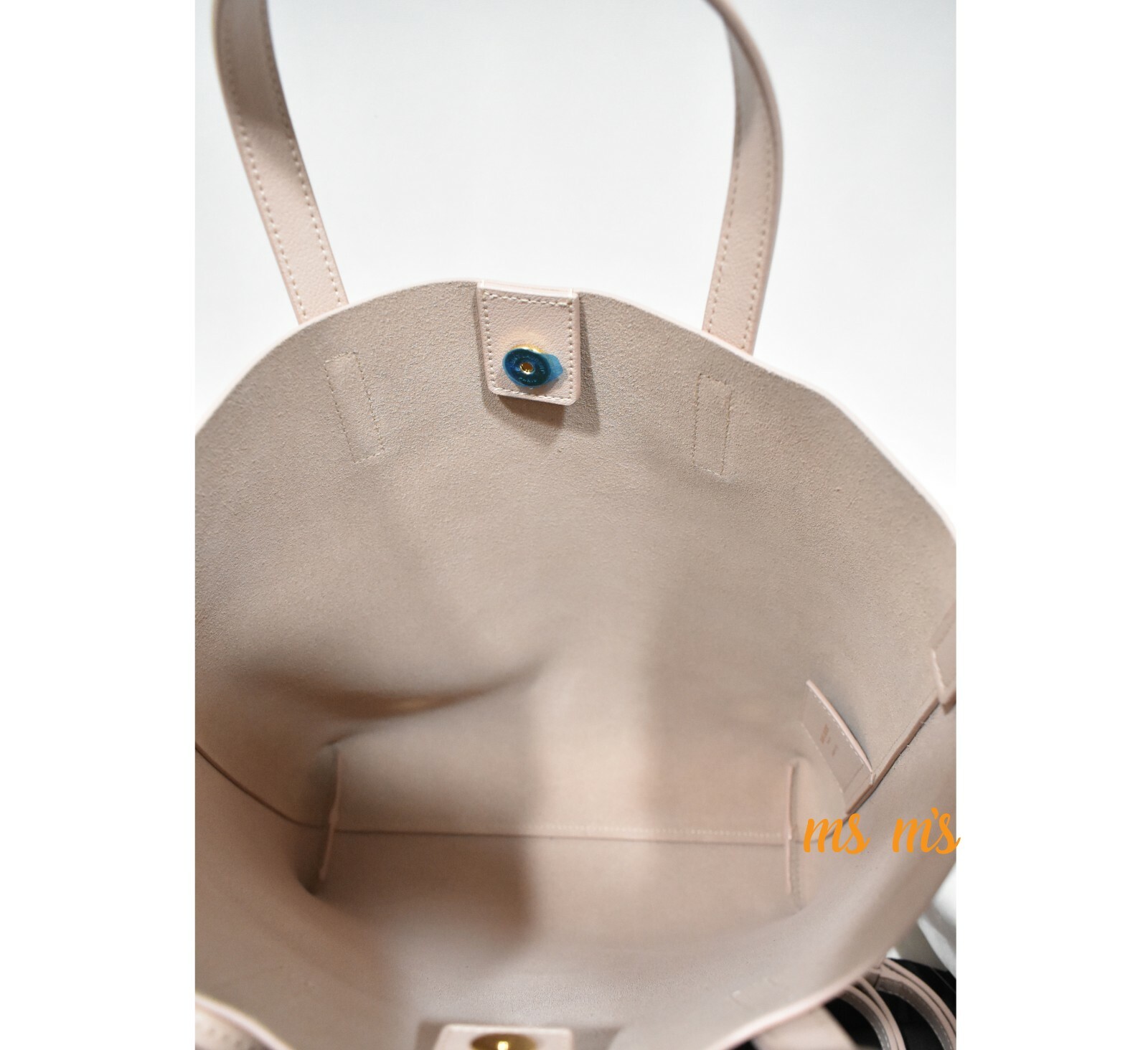 Borsa a tracolla nuova con etichette Saint Laurent YSL rosa chiaro in pelle giocattolo shopping tote