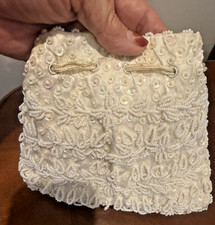 Vintage Cream Beaded/Sequins Clutch Evening Purse Handbag Hand Made in Hong Kong