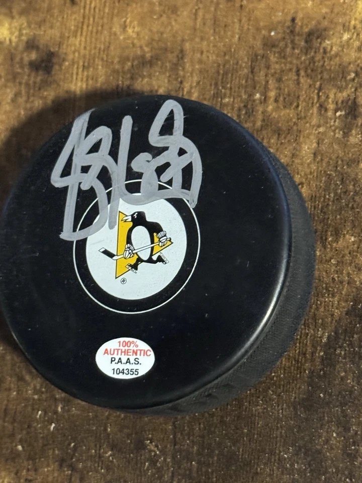 Sidney Crosby Signed Pittsburgh Penguins NHL Puck COA - Image 4 of 4
