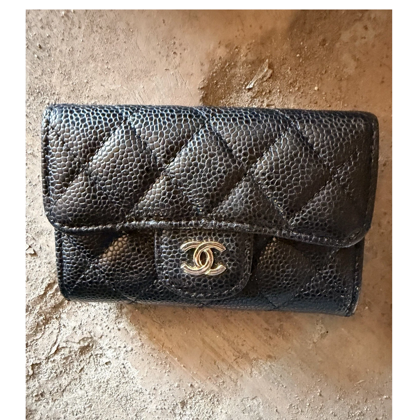 Chanel — CHANEL Black Quilted Diamond Pattern Folding Women's Wallet