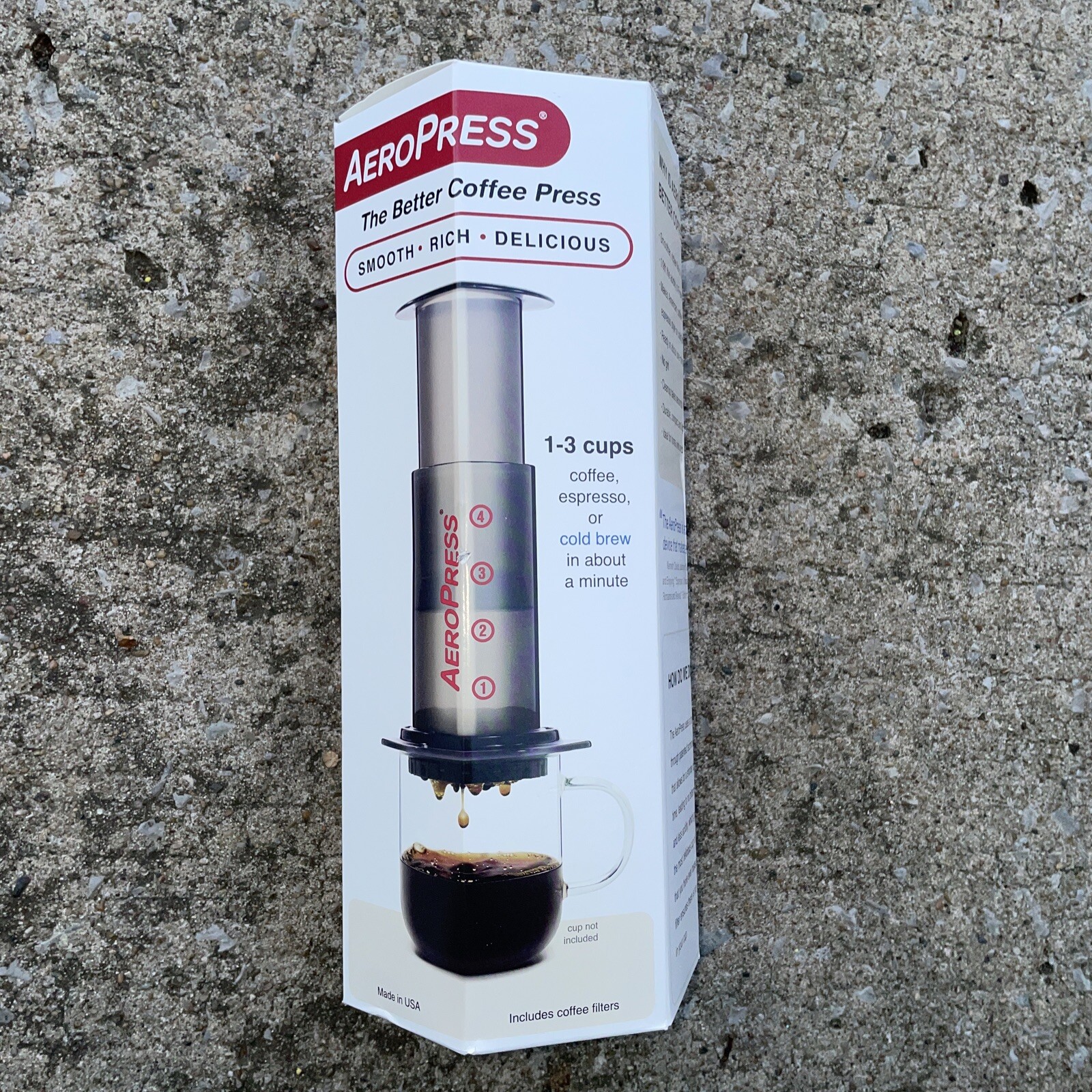 AEROPRESS COFEE MAKER WITH 350 FILTERS OPEN BOX