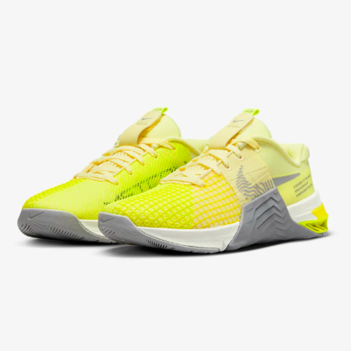 NEW Nike Metcon 8 Women's Size 9.5 Citron Tint/LT Smoke Grey