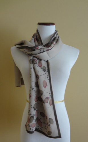 Vintage NWT Carlisle Tan Tumbleweed Tube Style 100% Silk Oblong Scarf - Picture 3 of 8